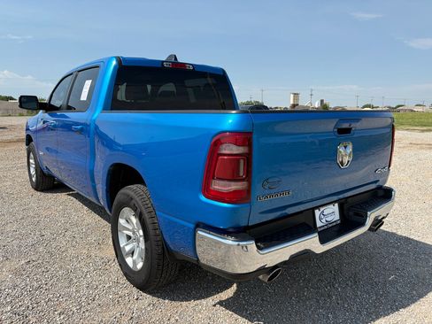 Used 2024 RAM 1500 Laramie AWD/4WD image 7
