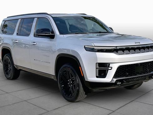 New 2026 Jeep Grand Wagoneer L Limited AWD/4WD image 2