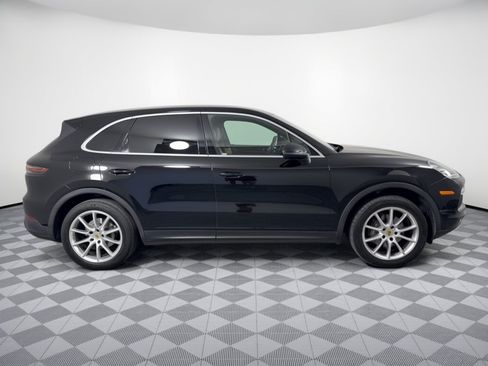 Used 2019 Porsche Cayenne AWD/4WD image 8
