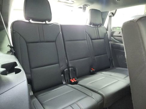 Used 2022 Chevrolet Tahoe RST w/ Sport Performance Package AWD/4WD image 45
