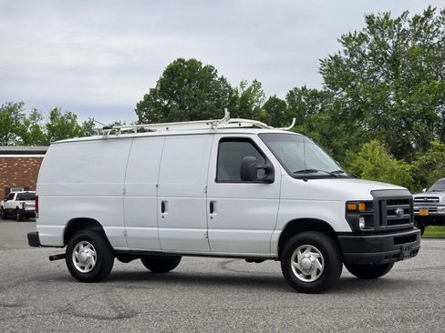 Used 2014 Ford E-350 and Econoline 350 Super Duty image 6
