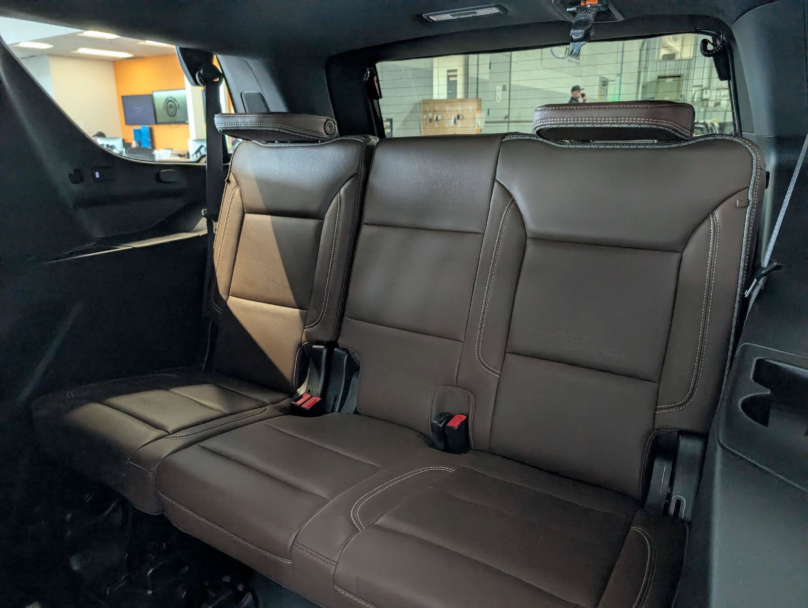 Used 2022 Chevrolet Tahoe High Country AWD/4WD image 25