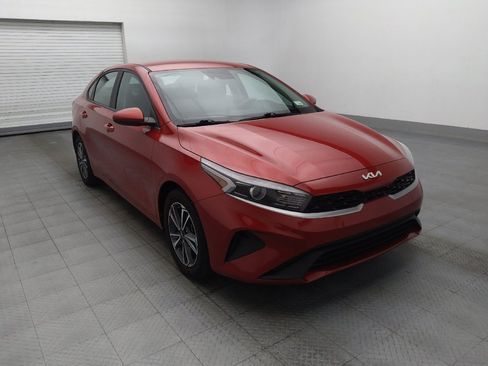 Used 2022 Kia Forte LXS FWD image 13