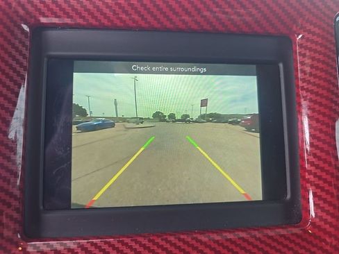 Used 2022 Dodge Challenger R/T image 14