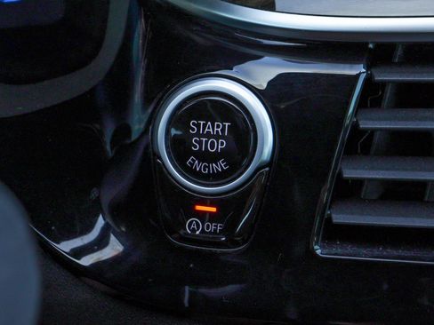 Used 2021 BMW 530i xDrive w/ Premium Package AWD/4WD image 13