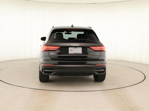 Certified 2025 Audi Q3 2.0T Premium w/ Convenience Package image 5