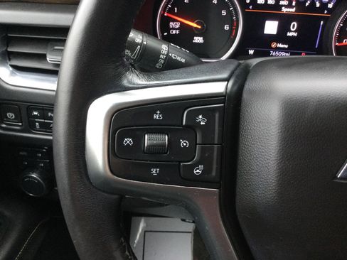 Used 2021 Chevrolet Tahoe Premier w/ Premium Package image 19