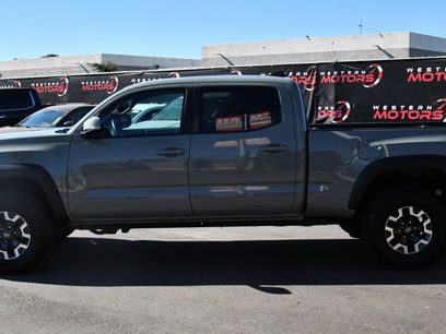Used 2023 Toyota Tacoma TRD Off-Road w/ Black Out Package (TMS)