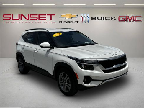 Used 2022 Kia Seltos S FWD image 1