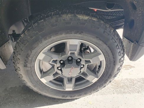 New 2026 GMC Sierra 2500 SLT w/ SLT Premium Package image 38