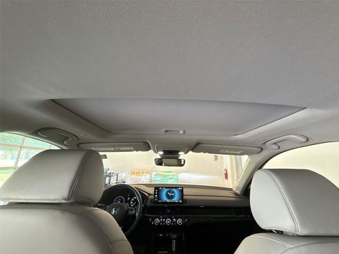Used 2024 Honda CR-V EX-L image 16