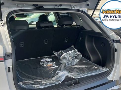 New 2026 Hyundai Kona SEL Premium image 31