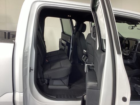 New 2026 Ford F150 XLT w/ Equipment Group 302A MID AWD/4WD image 9