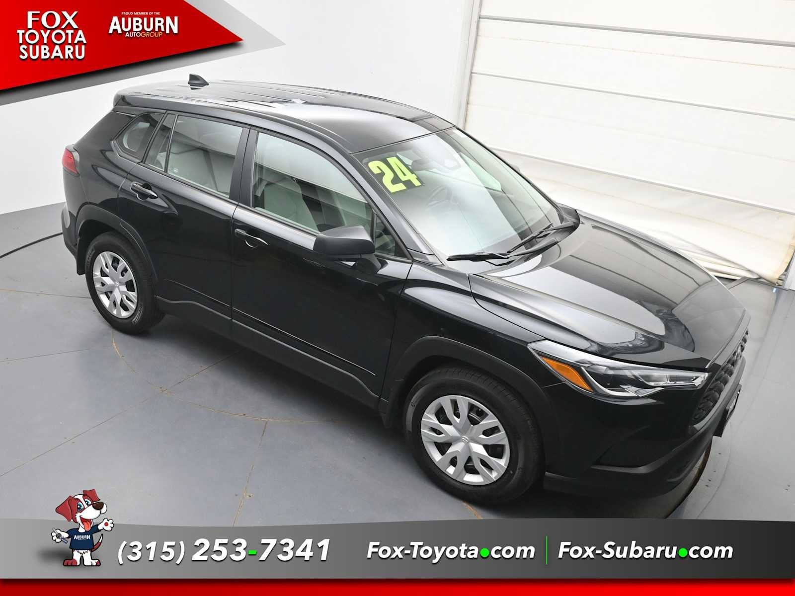 Used 2024 Toyota Corolla Cross L AWD/4WD image 31