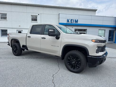 New 2026 Chevrolet Silverado 2500 Custom w/ Custom Value Package AWD/4WD image 2