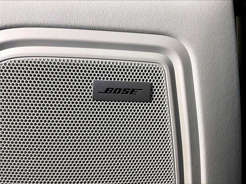 Certified 2023 Porsche Macan S AWD/4WD image 38