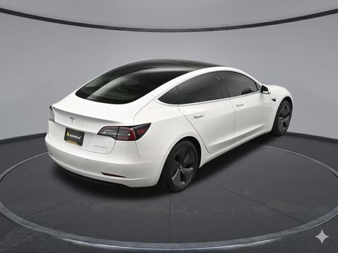 Used 2019 Tesla Model 3 Long Range image 51