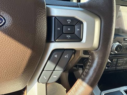 Used 2018 Ford F150 Lariat w/ Equipment Group 502A Luxury image 38