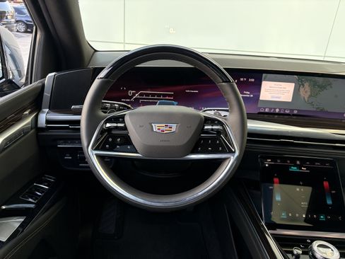 New 2026 Cadillac Escalade Luxury image 20