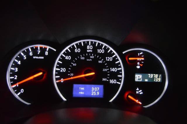 Used 2015 Nissan Quest SV w/ Leather Package FWD image 19