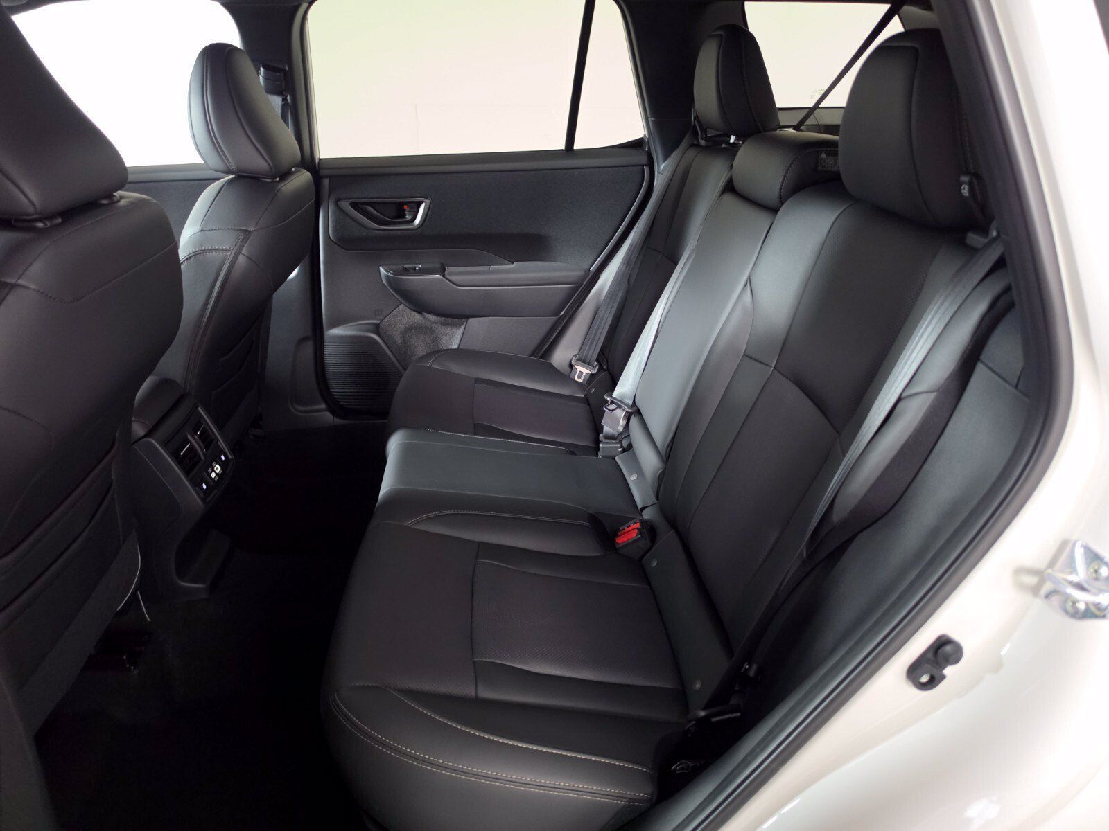 New 2026 Subaru Outback Limited XT AWD/4WD image 13