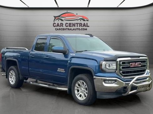 Used 2017 GMC Sierra 1500 SLE w/ Max Trailering Package AWD/4WD image 7
