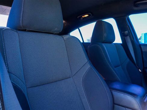 Used 2019 Dodge Charger SXT w/ Blacktop Package image 14