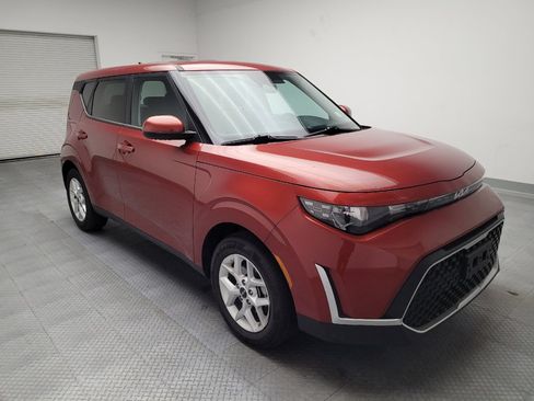 Used 2024 Kia Soul LX w/ Option Group 015 image 13