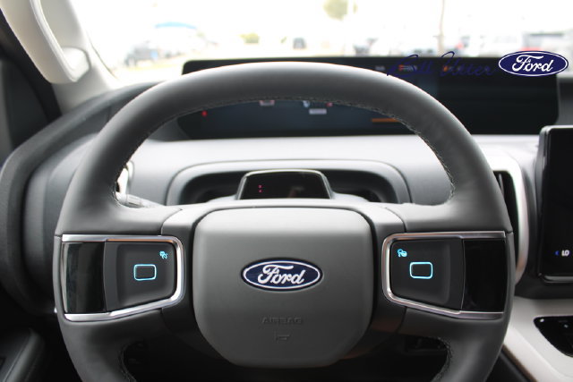 New 2027 Ford Expedition Active RWD image 17