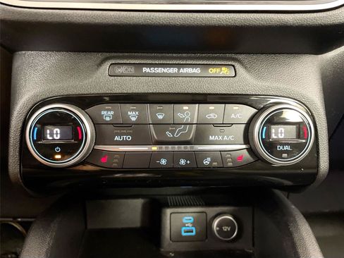 Used 2021 Ford Escape SE w/ Convenience Package AWD/4WD image 9