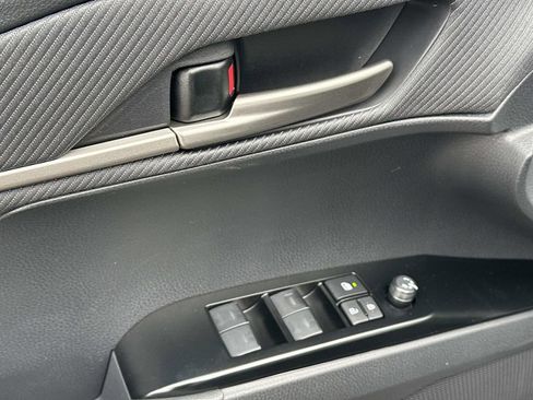 New 2026 Toyota Camry SE image 15