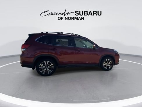 Used 2024 Subaru Forester Limited AWD/4WD image 9