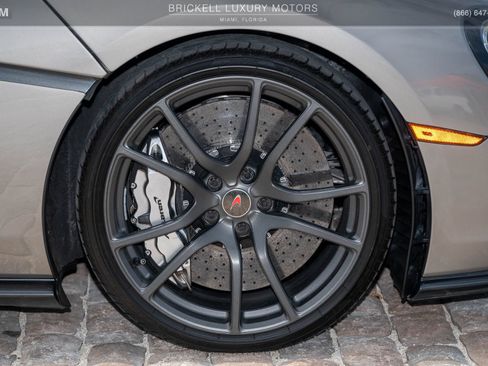 Used 2018 McLaren 570S Coupe RWD image 43