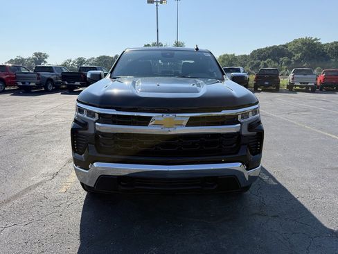 New 2026 Chevrolet Silverado 1500 LT image 2