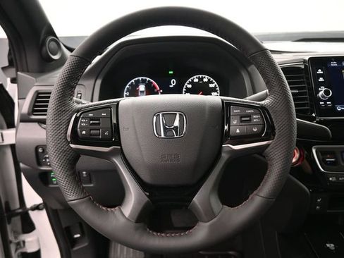 New 2026 Honda Ridgeline Black Edition image 7