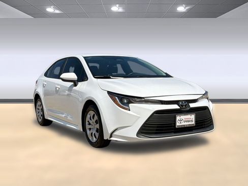 Used 2023 Toyota Corolla LE FWD image 7