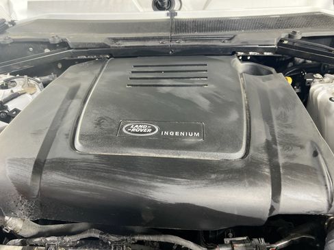 Used 2024 Land Rover Defender 110 S AWD/4WD image 29