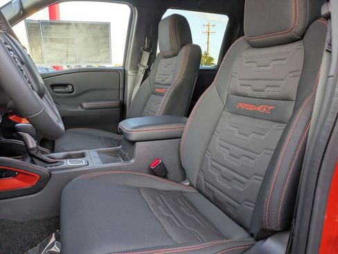 New 2026 Nissan Frontier PRO-4X w/ Pro-4x Convenience Package image 12