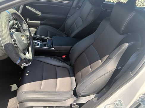 Used 2022 Honda Accord Sport image 13