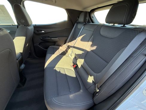 Used 2022 Chevrolet Bolt EUV LT image 16