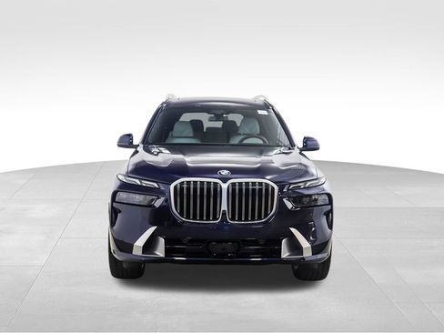 Used 2026 BMW X7 xDrive40i image 8