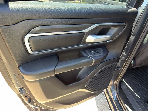 Used 2025 RAM 1500 Big Horn AWD/4WD image 21
