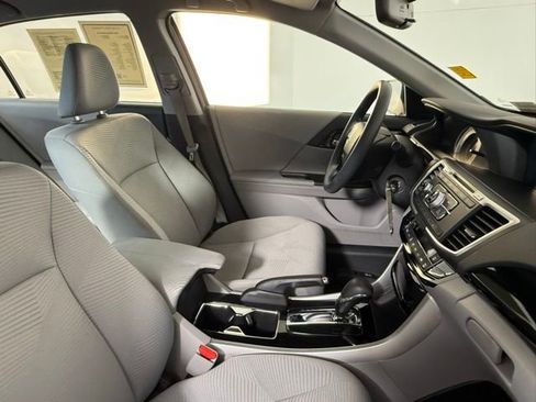 Used 2016 Honda Accord LX image 51