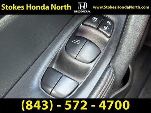 Used 2020 Nissan Rogue SV w/ Premium Package FWD image 28