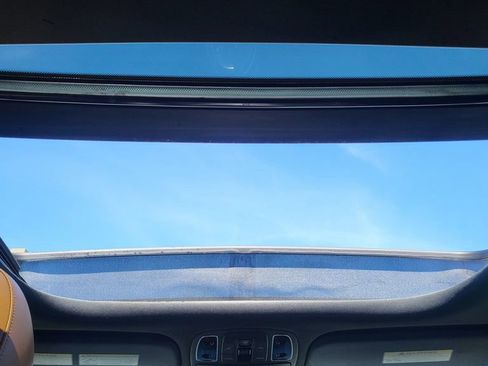 Used 2015 Kia Soul ! w/ Sun & Sound Package image 36