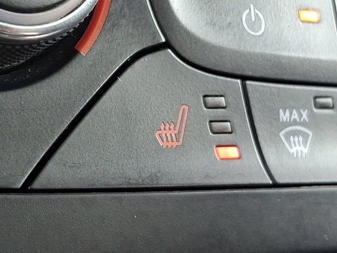 Used 2016 Ford Focus Titanium w/ Exterior Protection Package FWD image 23