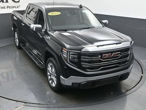 Used 2023 GMC Sierra 1500 SLT w/ SLT Premium Plus Package AWD/4WD image 45