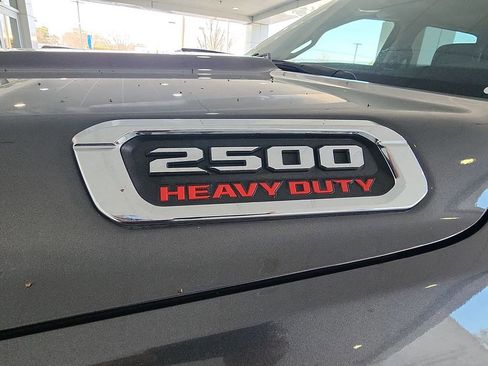 Used 2020 RAM 2500 Laramie image 31