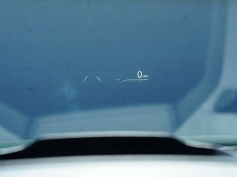 Used 2025 Toyota Sienna Platinum image 21