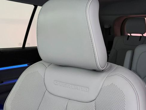 Used 2021 Jeep Grand Cherokee L Overland w/ Advanced Protech Group III image 21